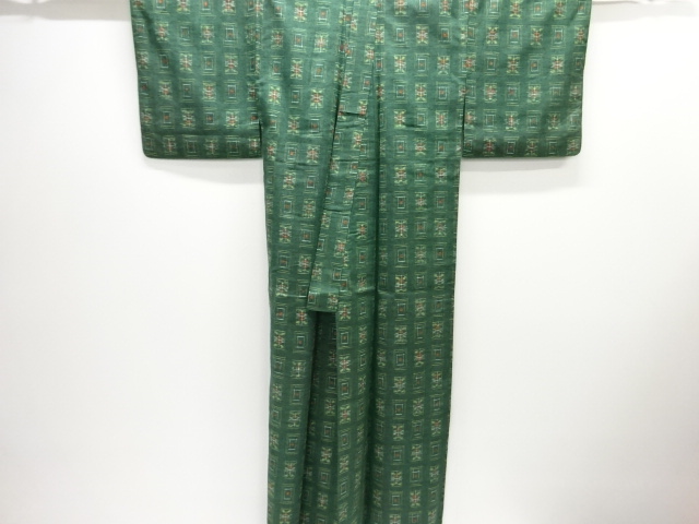  枡に幾何学模様織出し手織り紬着物